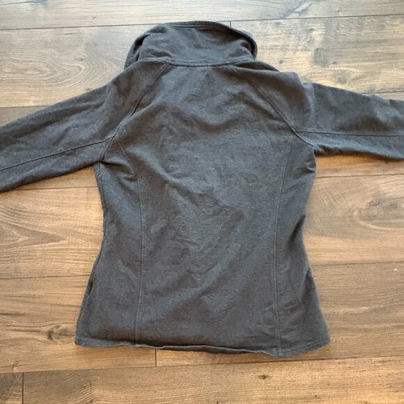 Puma Women's Black Mock Neck Sweater Long Sleeve Pullover Size Large - Great Con - Picture 8 of 10